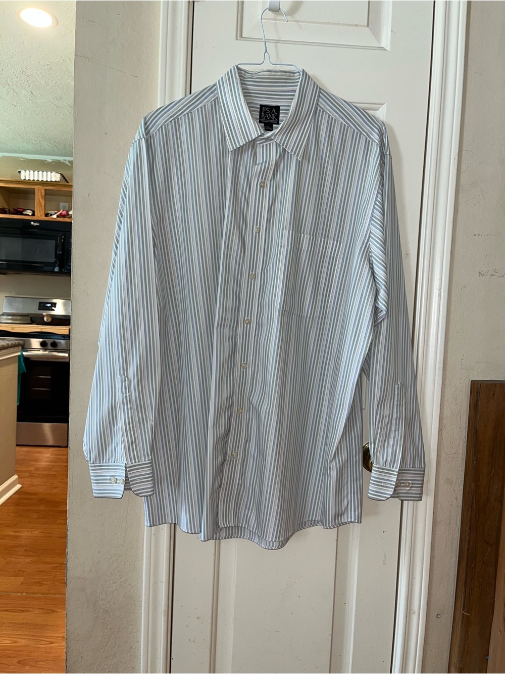 Jos. A. Bank Men's Blue Stripe Dress Shirt Traveler’s Collection